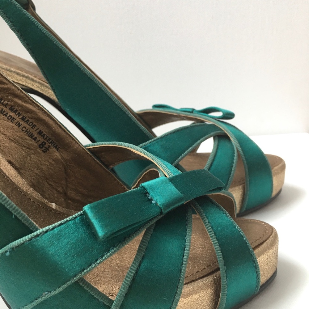 NANA “Tad” open toe platform stiletto